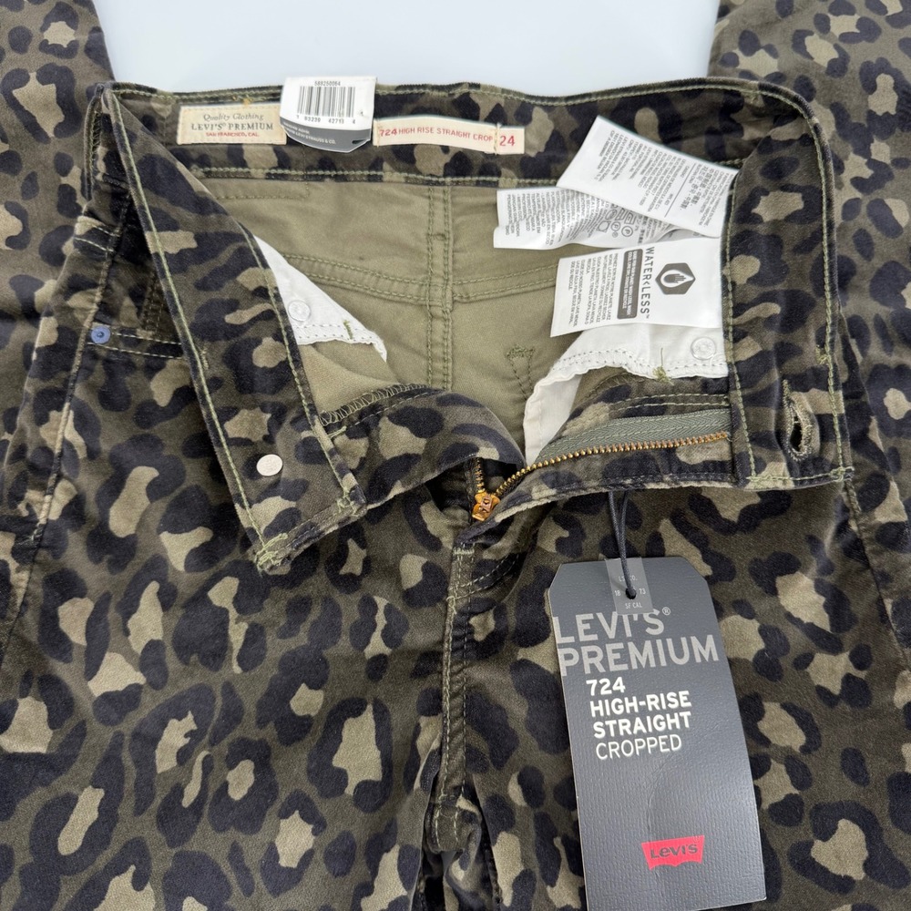 Levi's 724 High Rise Straight Cropped Jeans Women 24 Green Leopard NWT Corduroy - Picture 6 of 13